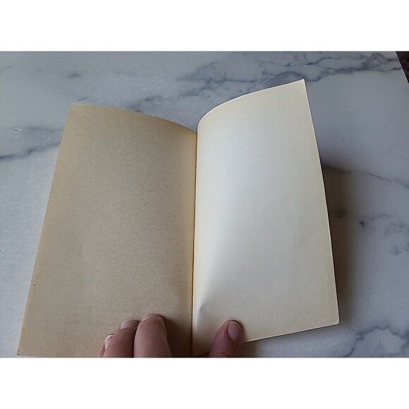 Convicted Of Love By Lucy Gordon Paperback - Picture 8 of 10